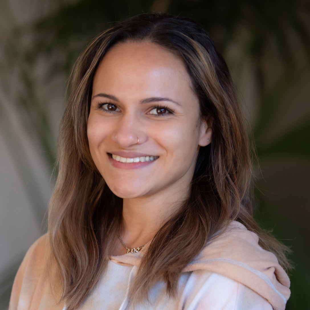 Headshot of Alexandra Nelson