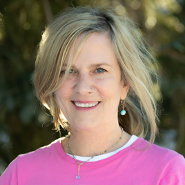 Headshot of Annie Richards