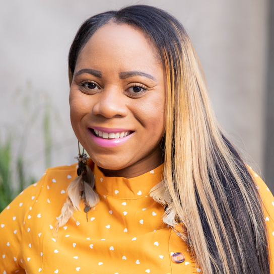 Headshot of Felicia Harding